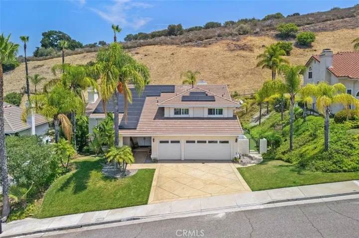 22241 Dardenne, Calabasas, California 91302