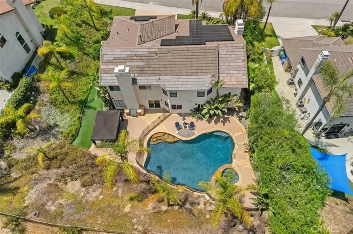 22241 Dardenne, Calabasas, California 91302