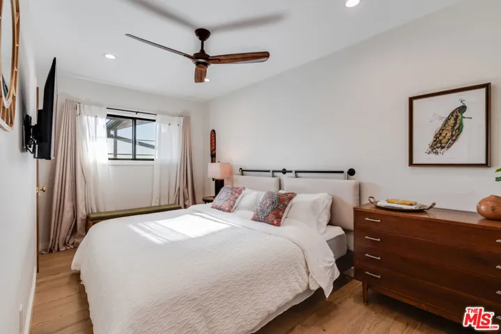 17 Sunset Avenue 4, Venice, California 90291