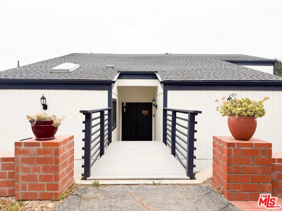 335 Morro Hills Road, Fallbrook, California 92028 — photo 4