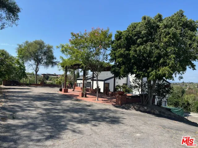 Upper parking lot