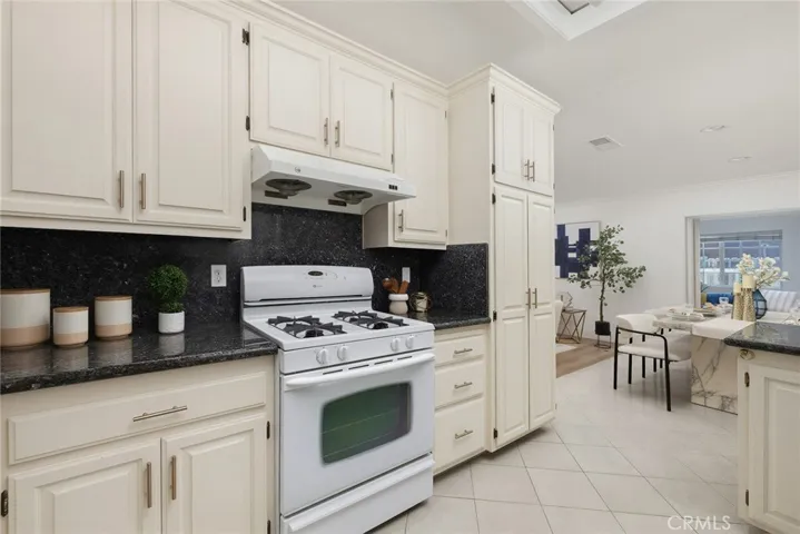 10557 Olive Street, Temple City, California 91780