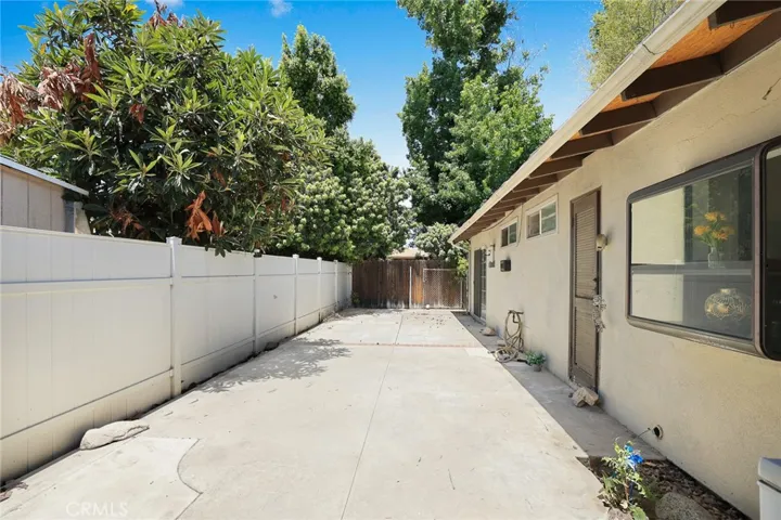 10557 Olive Street, Temple City, California 91780