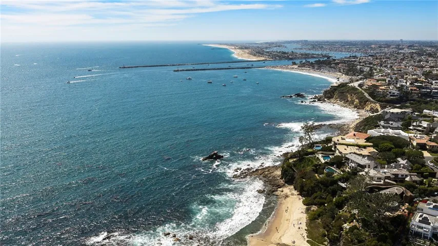 4607 Dorchester Road, Corona Del Mar, California 92625