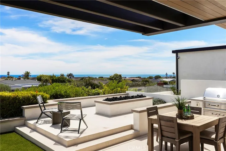 4607 Dorchester Road, Corona Del Mar, California 92625