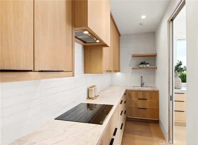 4607 Dorchester Road, Corona Del Mar, California 92625