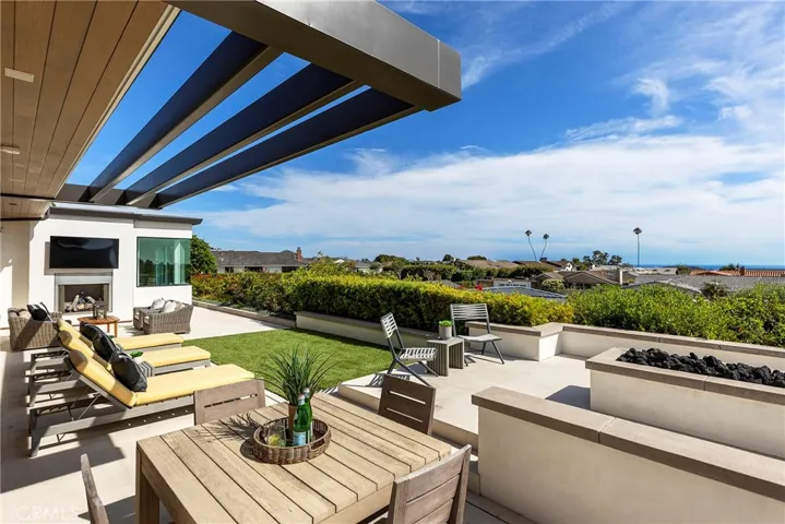 4607 Dorchester Road, Corona Del Mar, California 92625