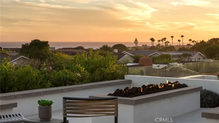 4607 Dorchester Road, Corona Del Mar, California 92625