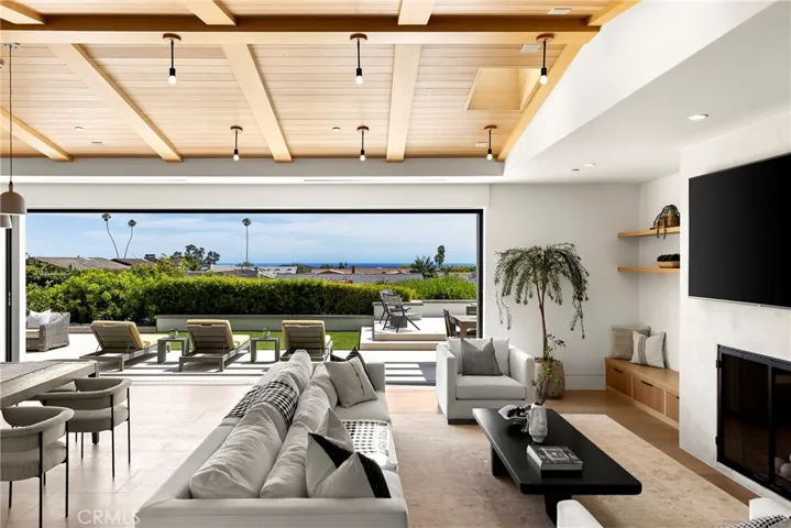 4607 Dorchester Road, Corona Del Mar, California 92625