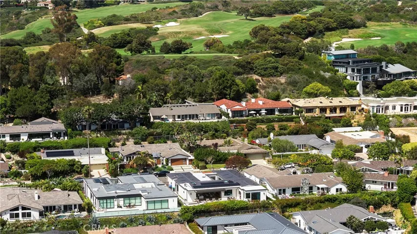 4607 Dorchester Road, Corona Del Mar, California 92625