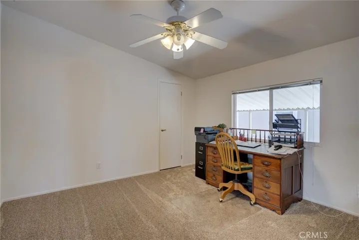 Office/bonus room/potential 3rd bedroom
