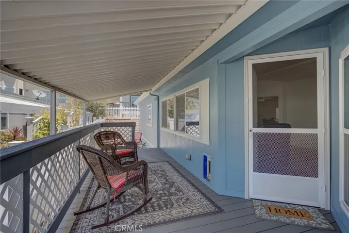 Front porch/deck
