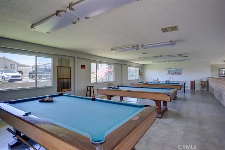 Recreation room in community