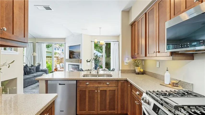 Abundant Cabinets