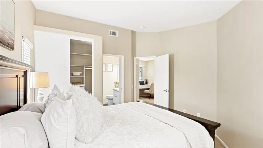 27110 Teton Trail 85, Valencia, California 91354