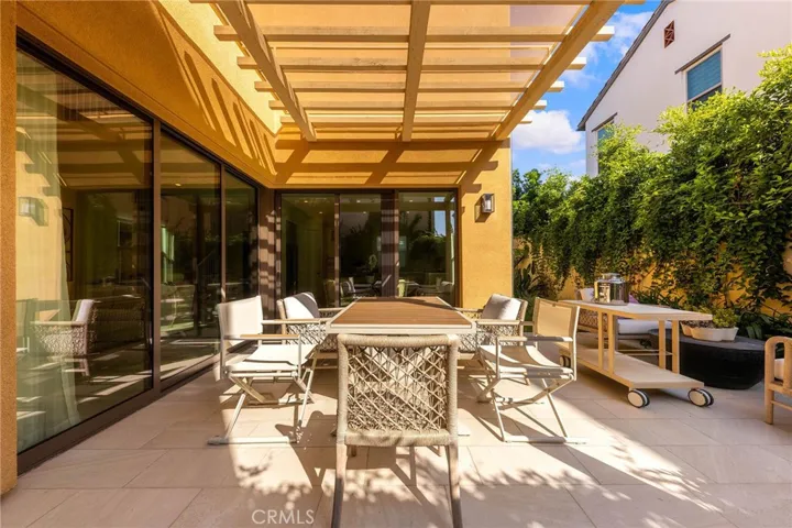 117 Petunia, Irvine, California 92618