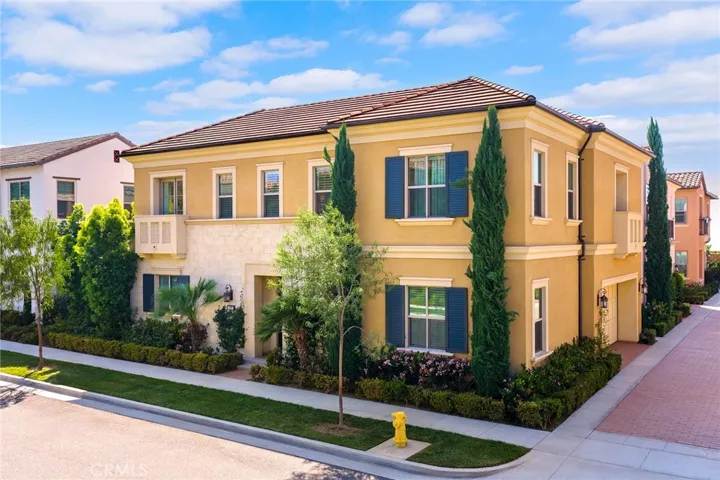 117 Petunia, Irvine, California 92618