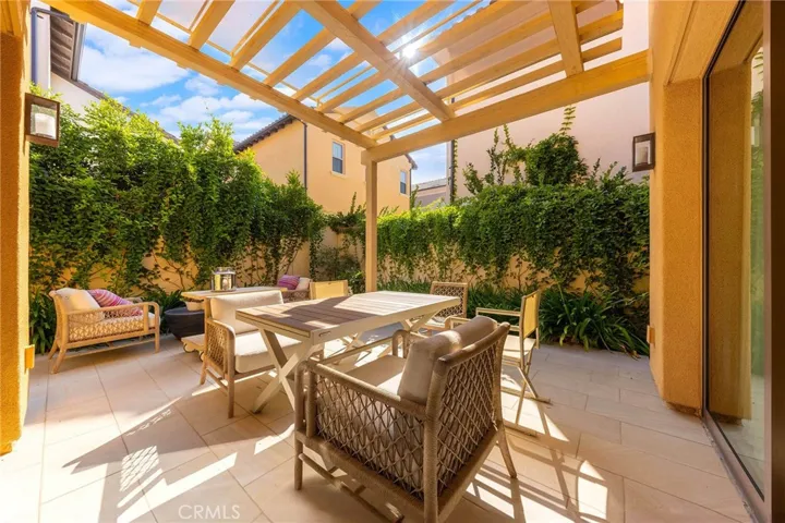 117 Petunia, Irvine, California 92618