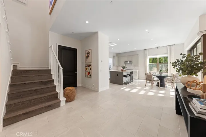 117 Petunia, Irvine, California 92618