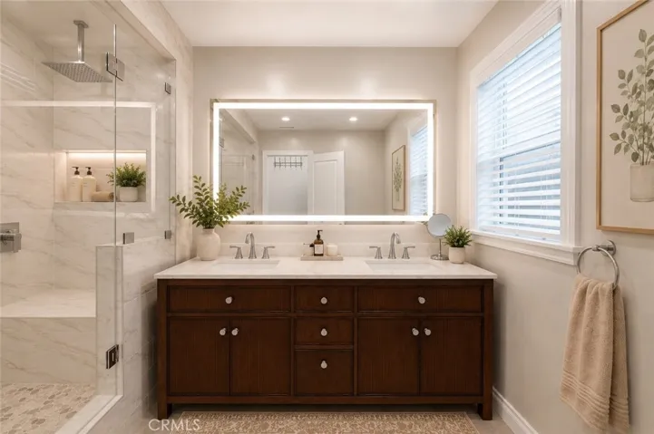 Minor virtual staging