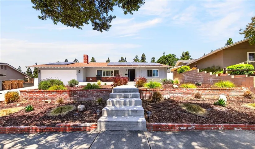 3837 Shelter Grove, Claremont, California 91711