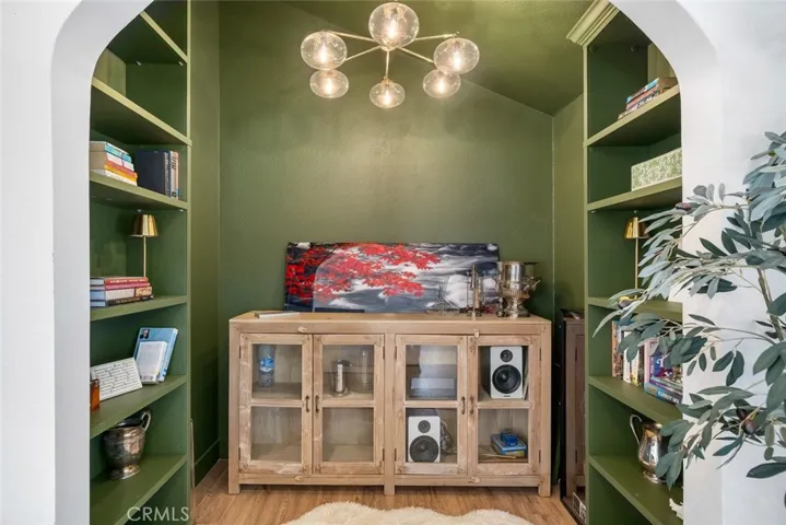 1010 Yarrow Court, San Luis Obispo, California 93401