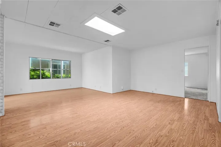 5200 Irvine Boulevard 11, Irvine, California 92620