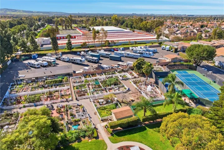 5200 Irvine Boulevard 11, Irvine, California 92620