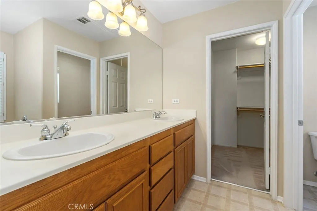 Primary bath