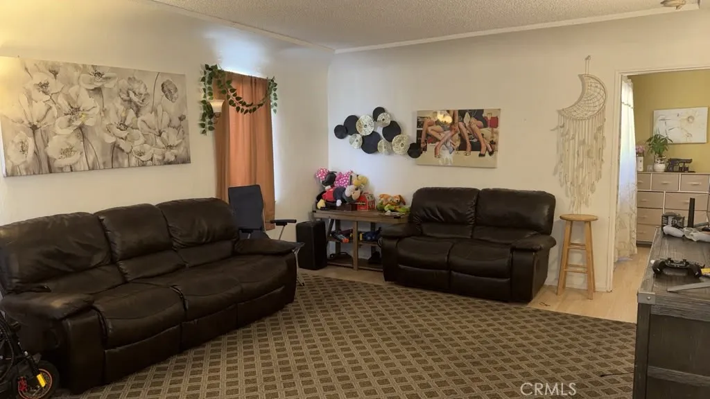 749 -751 E 84th Street, Los Angeles, California 90001 — photo 5