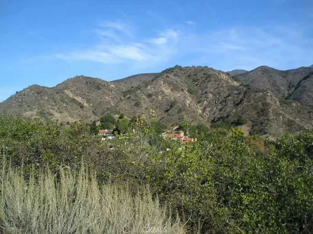 31 The Hafens Way, Trabuco Canyon, California 92679