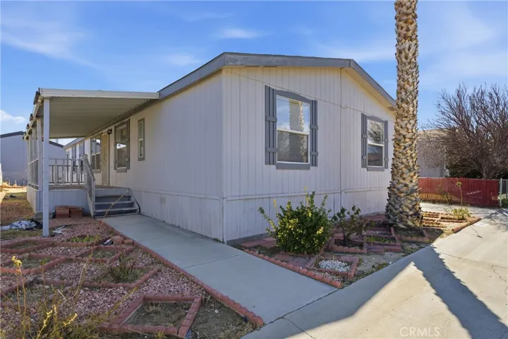 45465 25th E, Lancaster, California 93535