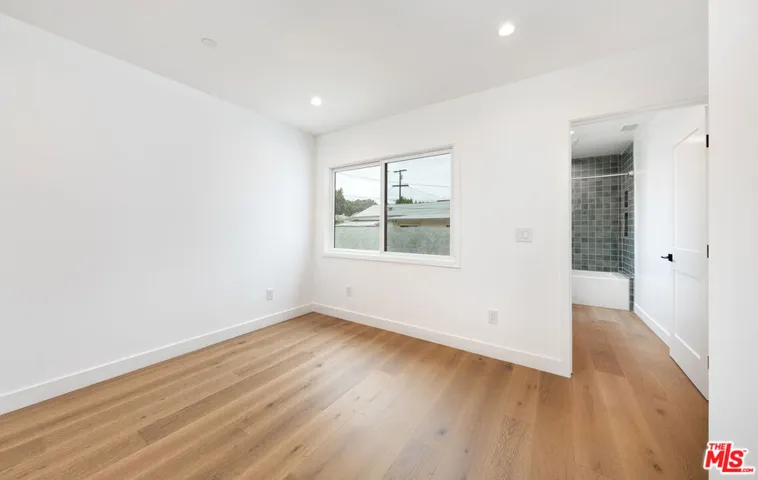 4285 La Salle Avenue, Culver City, California 90232