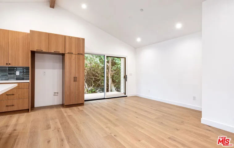 4285 La Salle Avenue, Culver City, California 90232