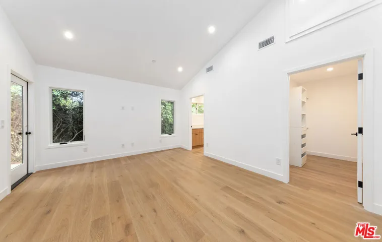 4285 La Salle Avenue, Culver City, California 90232