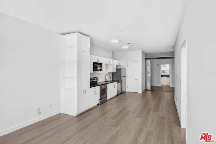 3810 Wilshire Boulevard 1108, Los Angeles, California 90010