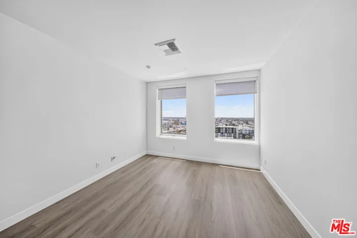 3810 Wilshire Boulevard 1108, Los Angeles, California 90010