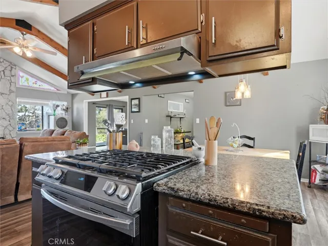 40528 Jean W, Oakhurst, California 93644