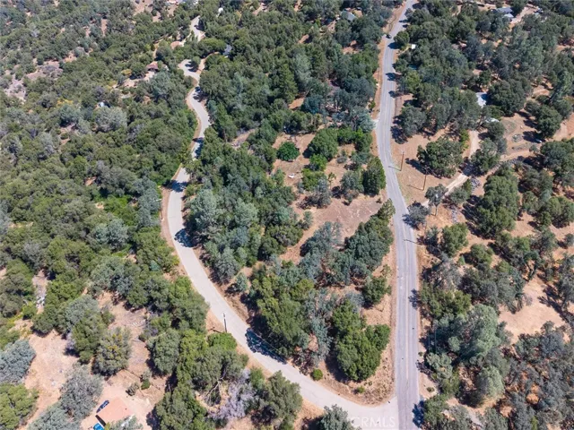 40528 Jean W, Oakhurst, California 93644