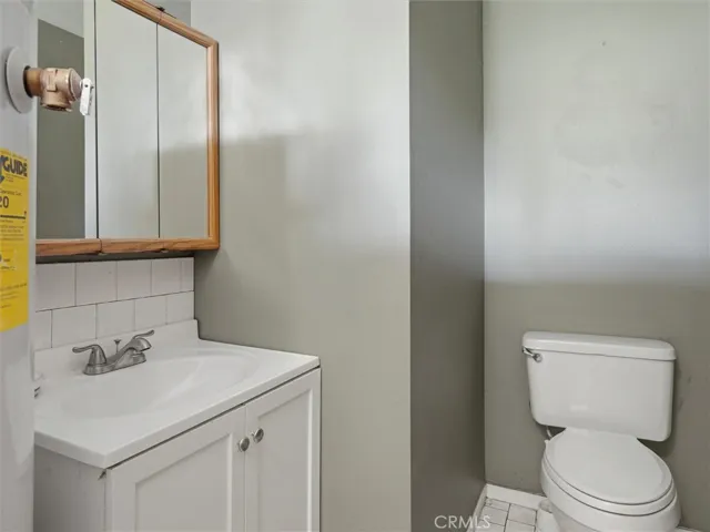 40528 Jean W, Oakhurst, California 93644