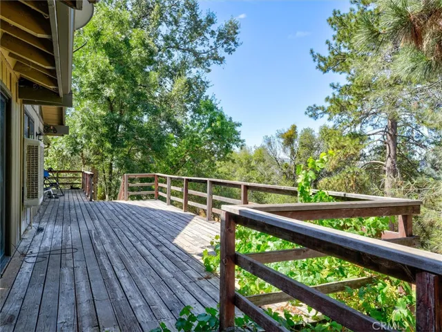 40528 Jean W, Oakhurst, California 93644