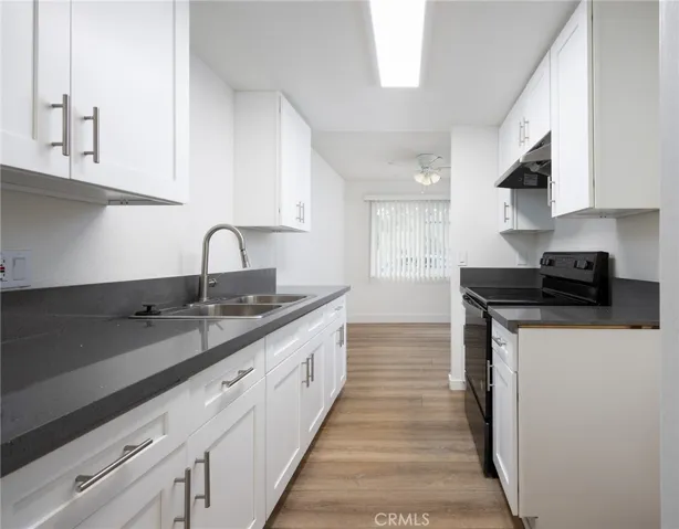 2729 S Baker, Santa Ana, California 92707