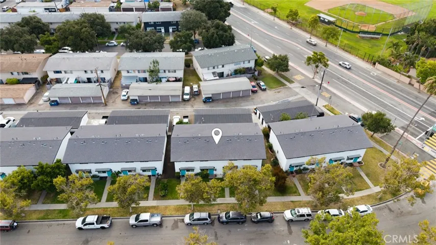 2729 S Baker, Santa Ana, California 92707
