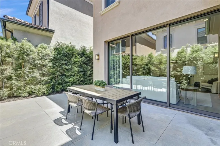 155 Linda Vista, Irvine, California 92618