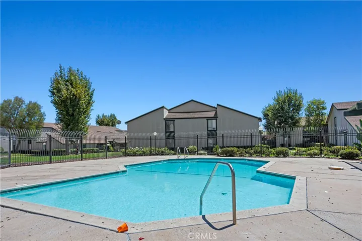 23232 Orange Av #2, Lake Forest, California 92630
