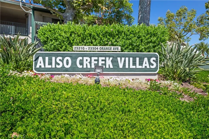 23232 Orange Av #2, Lake Forest, California 92630
