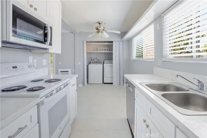23232 Orange Av #2, Lake Forest, California 92630