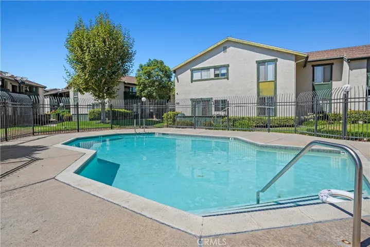 23232 Orange Av #2, Lake Forest, California 92630