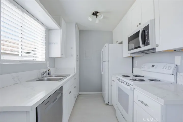 23232 Orange Av #2, Lake Forest, California 92630