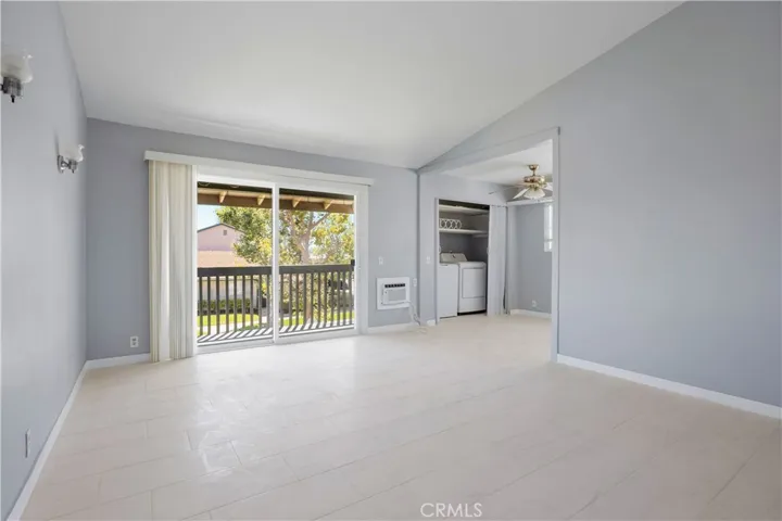 23232 Orange Av #2, Lake Forest, California 92630